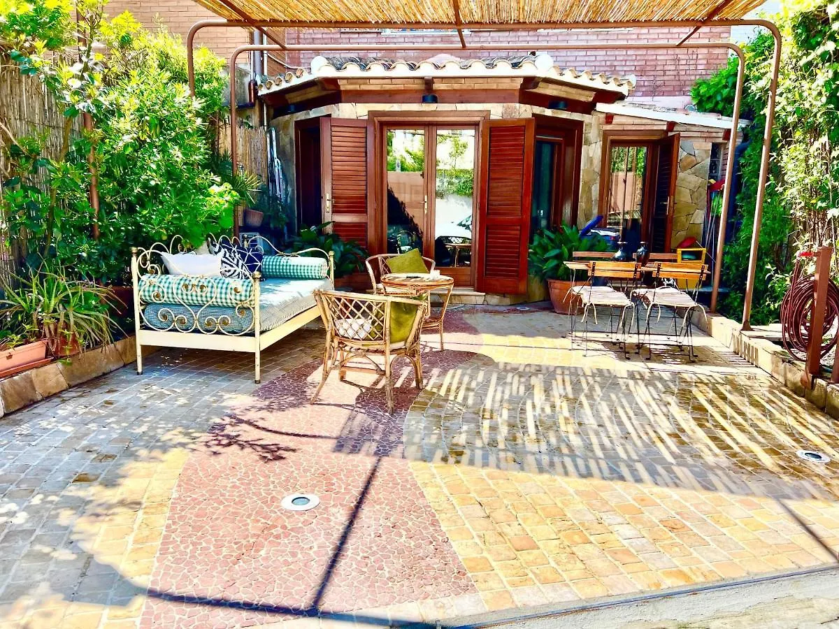 Holiday home La Casetta Tra Laguna E Mare Poetto Cagliari